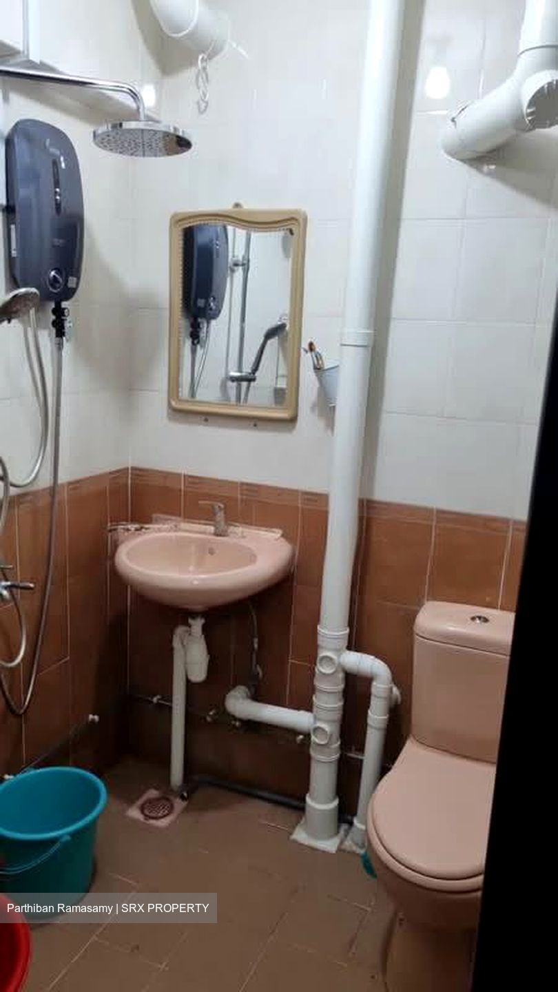 Blk 235 Gombak Gardens (Bukit Batok), HDB 4 Rooms #544840931